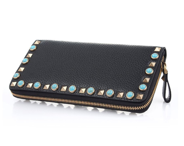 2017新作 ヴァレンティノスーパーコピー ヴァレンティノ ZIP AROUND STUDS WALLET LW2P00 79VQ1 0NO